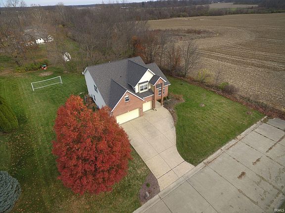 4th image of 4038 Farmington Dr N
