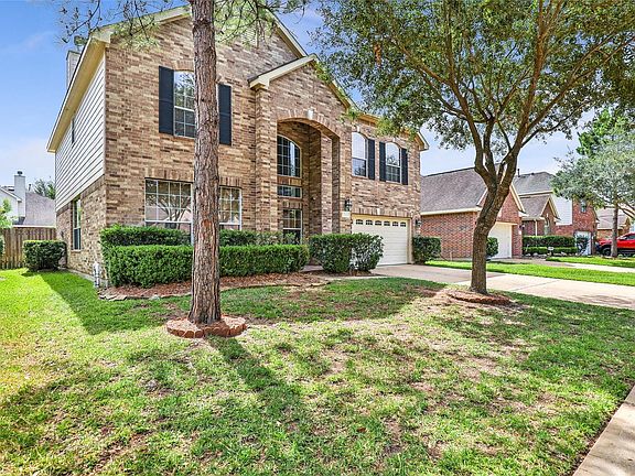 3rd image of 7031 Ballinger Ridge Ln