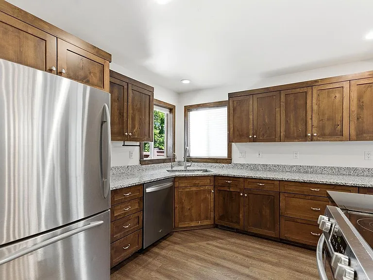 1422 Cutter Ln — Photo 10