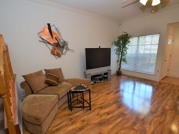 3rd image of 1772 Arabian Ln
