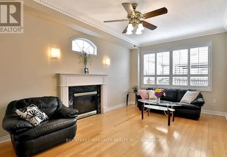 1383 Liverpool St — Photo 9