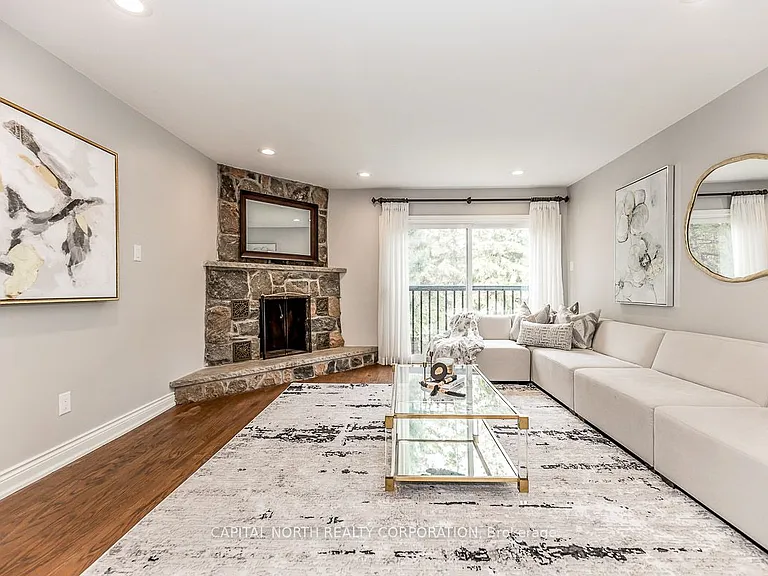 4 Prescott Ct — Photo 20