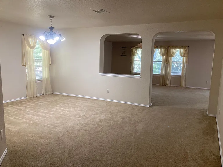 7230 Avery Rd — Photo 10