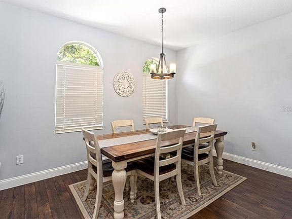 2nd image of 1149 Cathcart Cir