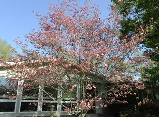 8805 Gateshead Rd, Alexandria, VA 22309