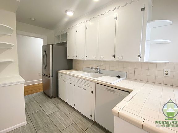 5th image of 114 Keith Dr