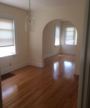 4th image of 2821 N Natchez Ave