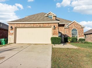 1408 Red River Dr, Oak Point, TX 76227