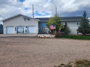 7604 Ridge Rd, Cheyenne, WY 82009