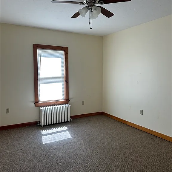 144 Auburn St — Photo 4