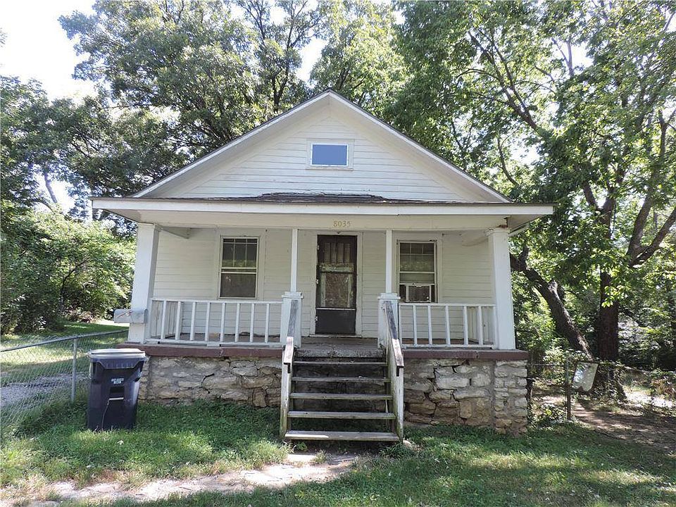 1st image of 8035 Garfield Ave