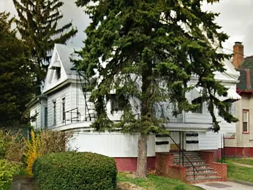 37 Hooker Ave Photo 1