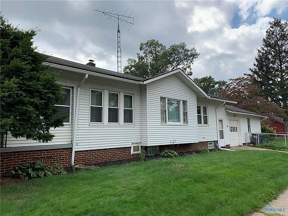 2nd image of 2681 Midwood Ave