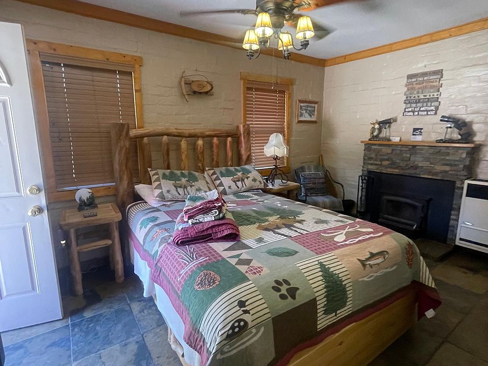 1st image of 40191 Mill Creek Rd #B
