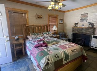 40191 Mill Creek Rd #B, Big Bear Lake, CA 92315