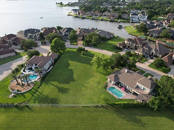 5th image of White Oak Point