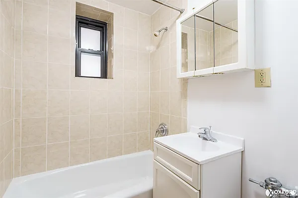 Rented by Oxford Property Group | media 21