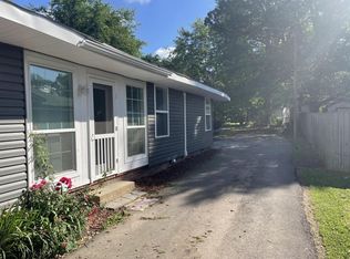 1139 Hollywood Dr, Milan, TN 38358