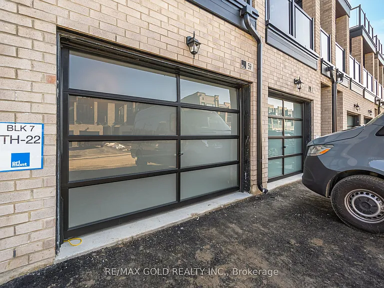 59 Mikayla Ln — Photo 2