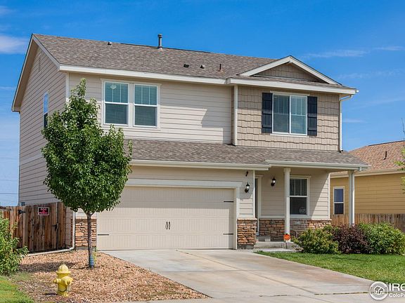 2nd image of 9568 Dahlia Ln