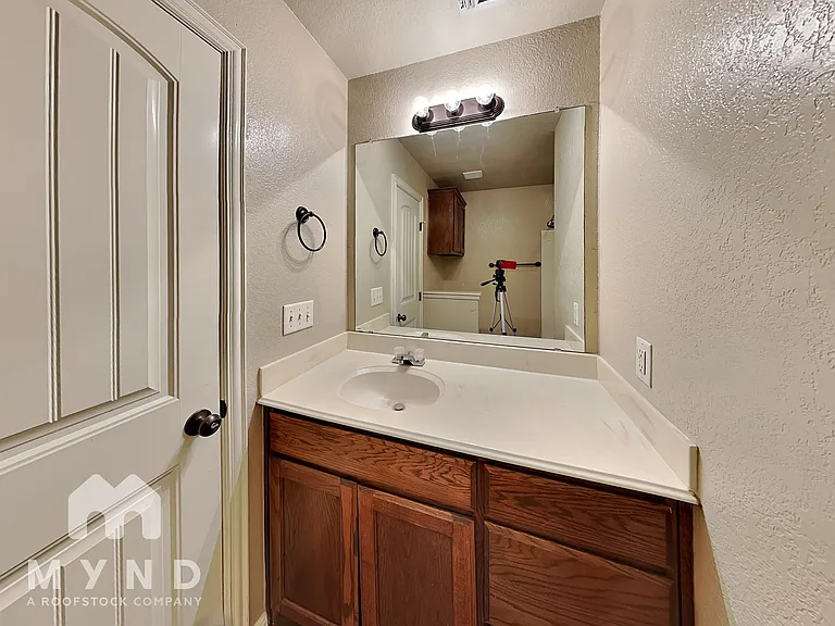 112 Jolin Ln — Photo 11