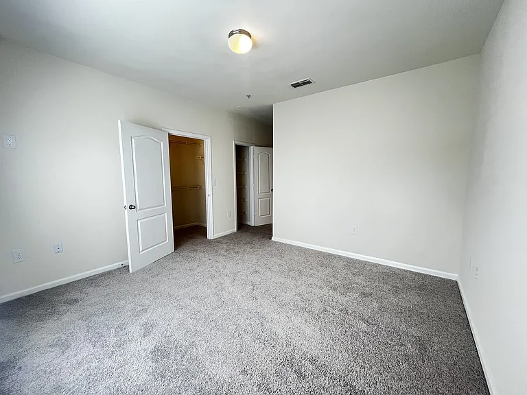 Wesley Kensington Apartments at Stonecrest — Photo 549