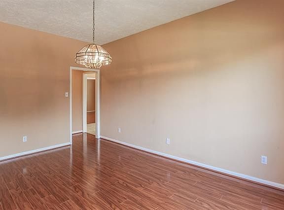 2nd image of 1805 Weanne Dr