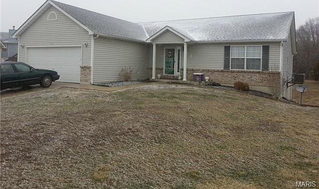 2nd image of 18483 Walnut Springs Ct