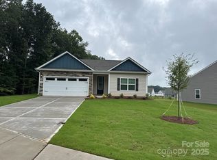 180 Wembury Ln, Troutman, NC 28166