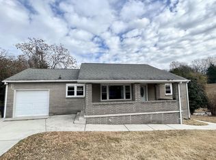514 High Point Cir, Kingston, TN 37763