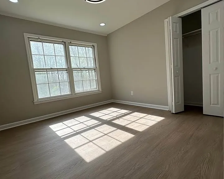 3606 Rainbow Cir — Photo 1