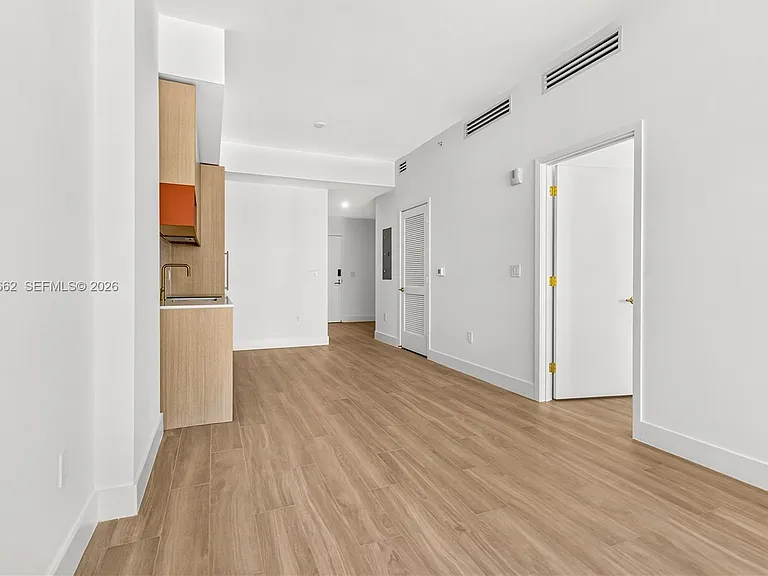 90 NE 32nd St #209 — Photo 15