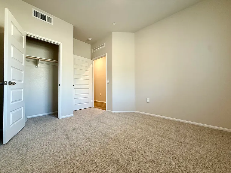 4889 Merida Way — Photo 10