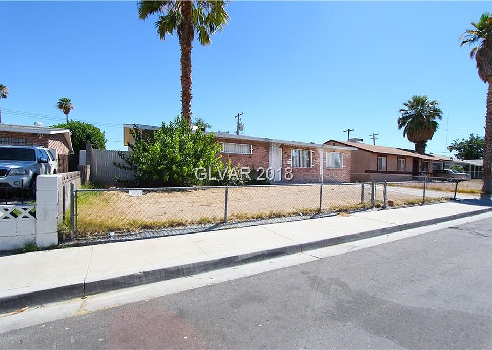 2nd image of 709 Hause Ave