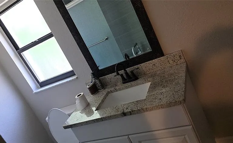 10021 Cherry Creek Ln — Photo 3