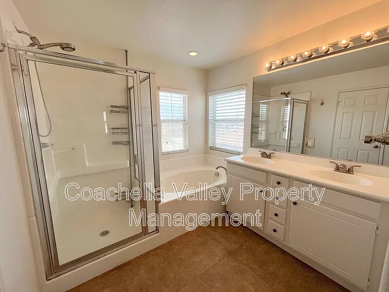 62806 Kitetail Dr — Photo 32