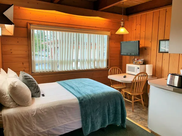 971 N Montesano St, Westport, WA