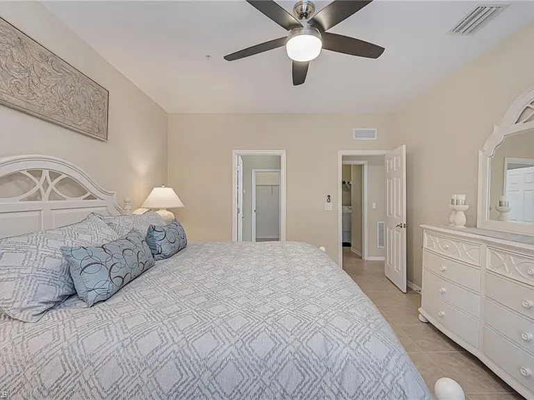 8540 Violeta St #202 — Photo 17