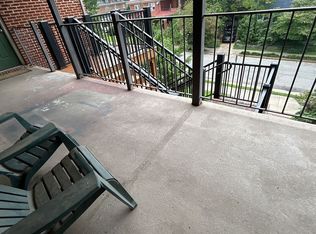 Day,SW,602, Roanoke, VA 24016