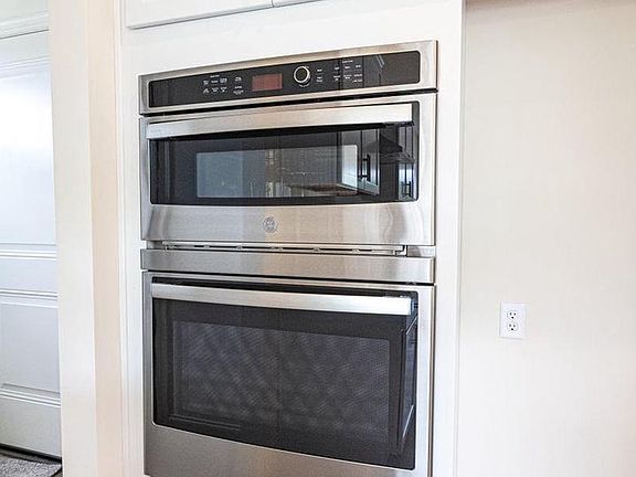 4th image of 184 Ore Bank Rd