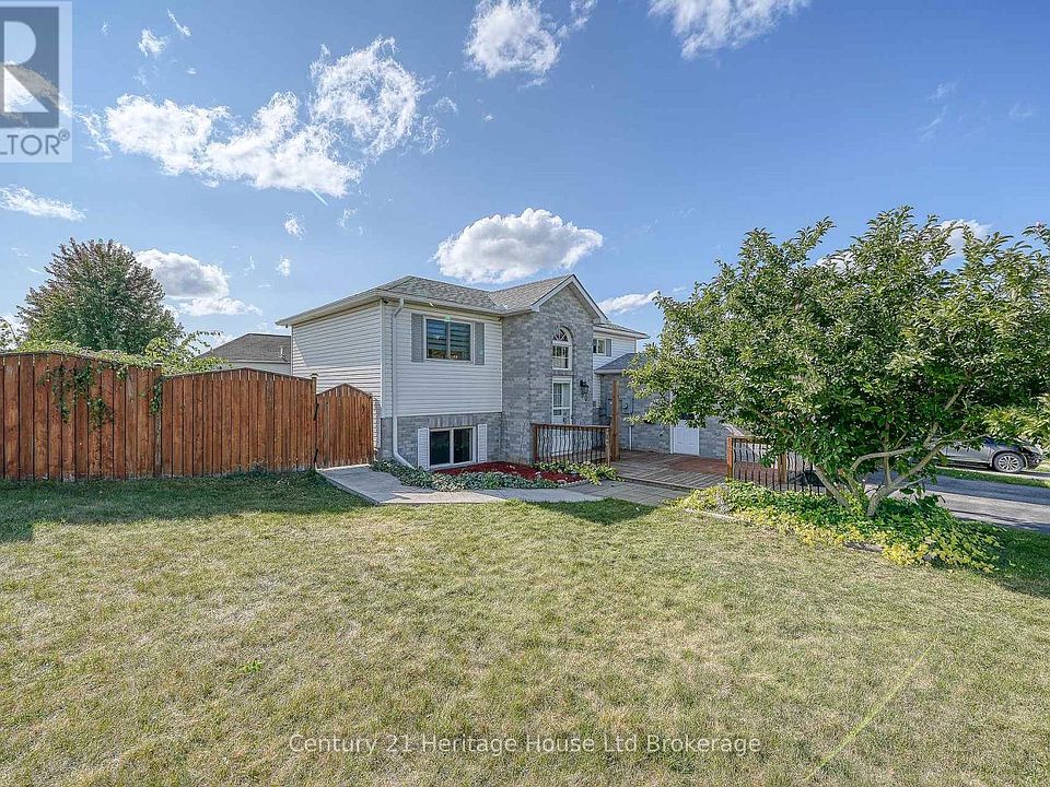 1st image of 50 Pebble Beach Ct