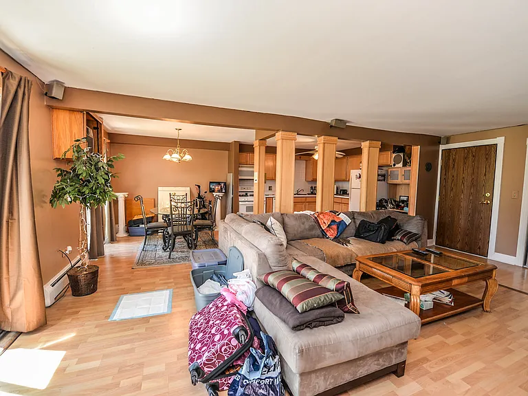 8454 W Catalpa Ave #2 — Photo 9