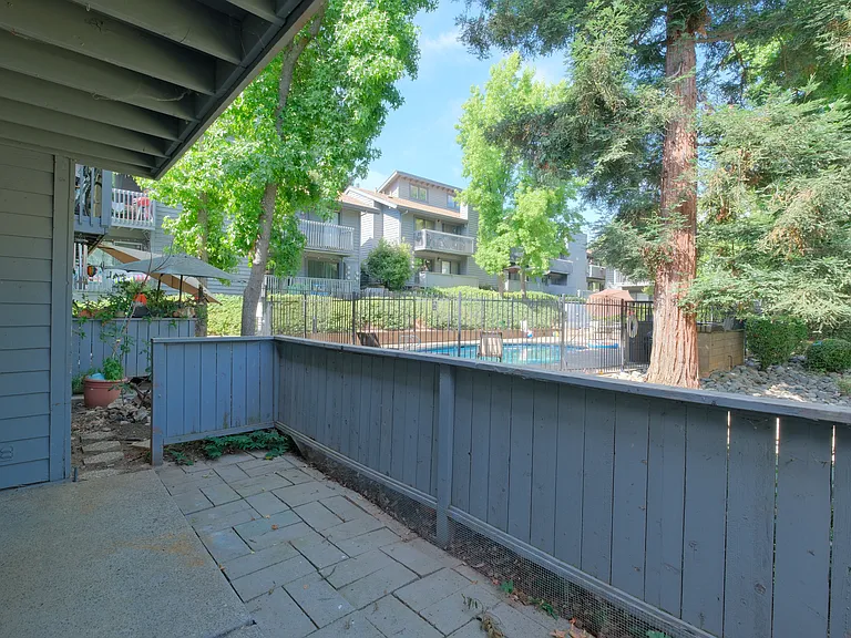 3180 Country Club Dr #10A — Photo 21