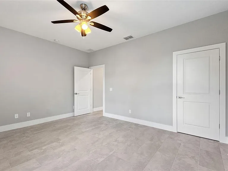 3707 Fontainebleau St — Photo 13