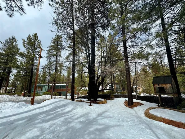 41763 Switzerland Dr, Big Bear Lake, CA 92315
