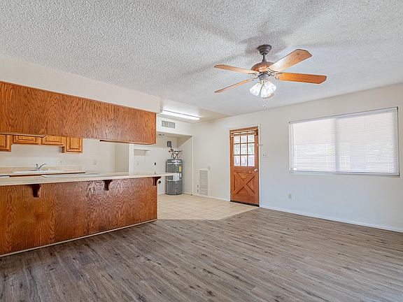 5th image of 1832 S Dora Ave