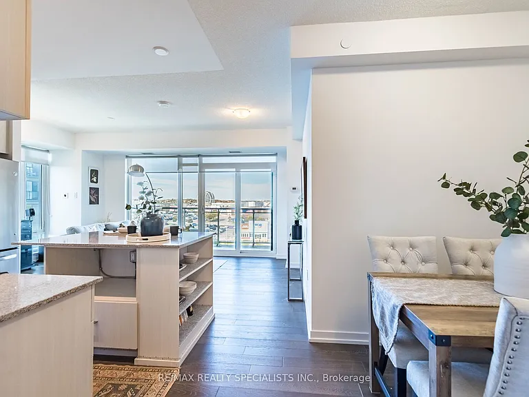 2560 Eglinton Ave W #610 — Photo 11