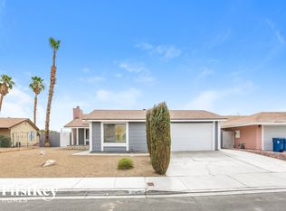 2405 Whirlaway St, Las Vegas, NV 89108
