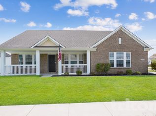 3345 Deerbrook Dr, Columbus, IN