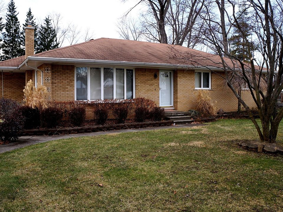 17551 Deering